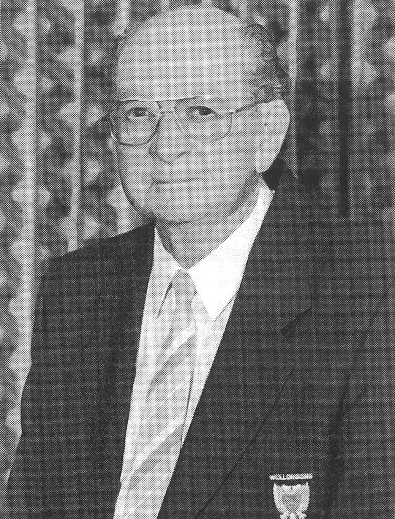 Secretary-Manager Len Ratcliffe